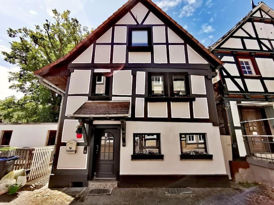 Fachwerkhaus Mitten In Der Altstadt - Ferien In Rotenburg Rotemburgo do Fulda Exterior foto